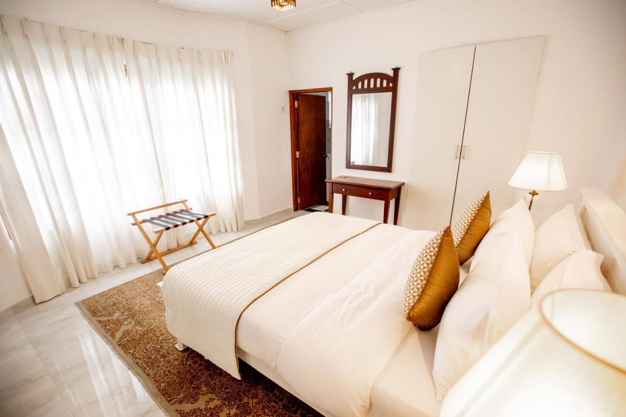 Hotel Manuel Manor Labugolla Esterno foto